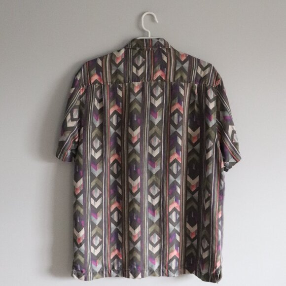 Tommy Bahama Mens Silk Lrg Island Zone Geometric Aloha Button Down Collared Top - Picture 2 of 12